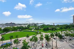 253 NE 2nd St, Miami, FL 33132 - Photo 29