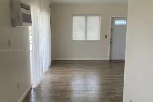 7720 Harding Ave, Miami Beach, FL 33141 - Photo 3