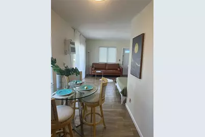 7720 Harding Ave #8, Miami Beach, FL 33141 - Photo 9