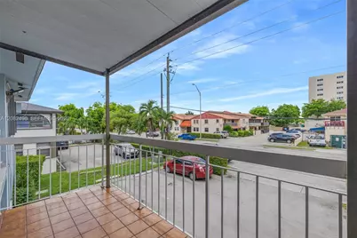 1284 W 44th Pl #3, Hialeah, FL 33012 - Photo 7