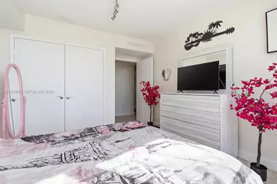 1850 S Ocean Dr #2305, Hallandale Beach, FL 33009 - Photo 23