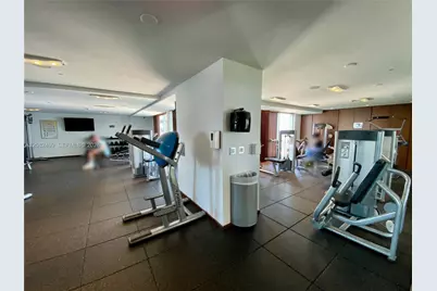 325 S Biscayne Blvd #1423, Miami, FL 33131 - Photo 41