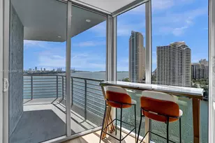 325 S Biscayne Blvd, Miami, FL 33131 - Photo 5