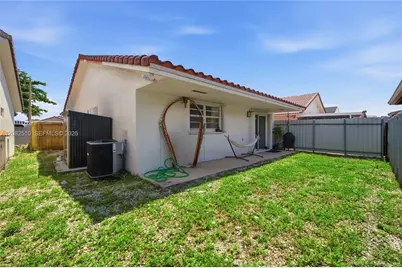 7330 W 30th Ave, Hialeah, FL 33018 - Photo 31
