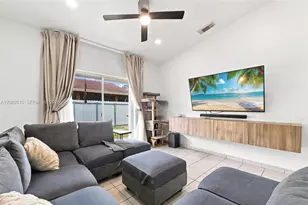 7330 W 30th Ave, Hialeah, FL 33018 - Photo 17