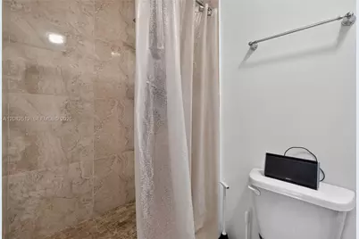 1590 NE 110th St, Miami, FL 33161 - Photo 29