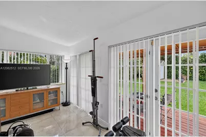 1590 NE 110th St, Miami, FL 33161 - Photo 19