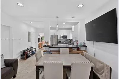 1590 NE 110th St, Miami, FL 33161 - Photo 9