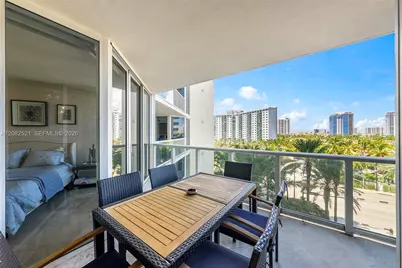 19333 Collins Ave #706, Sunny Isles Beach, FL 33160 - Photo 11