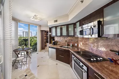 19333 Collins Ave #706, Sunny Isles Beach, FL 33160 - Photo 13