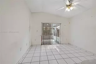 7627 W 34th Ct, Hialeah, FL 33018 - Photo 7