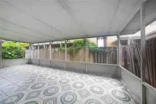 7627 W 34th Ct, Hialeah, FL 33018 - Photo 15