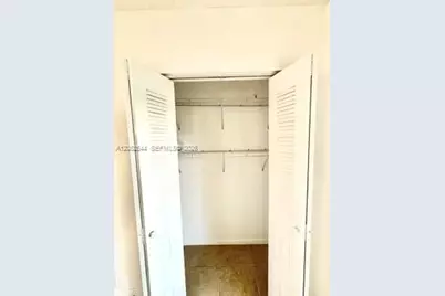 200 SW 132nd Way #209L, Pembroke Pines, FL 33027 - Photo 3