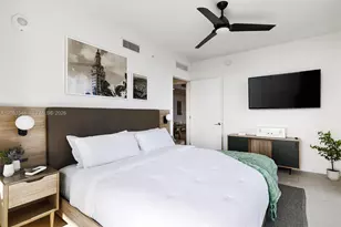 159 NE 6th St, Miami, FL 33132 - Photo 13