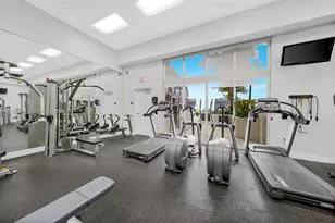 6917 Collins Ave, Miami Beach, FL 33141 - Photo 23