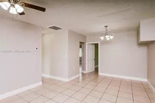4531 NE 5th Ave, Pompano Beach, FL 33064 - Photo 5