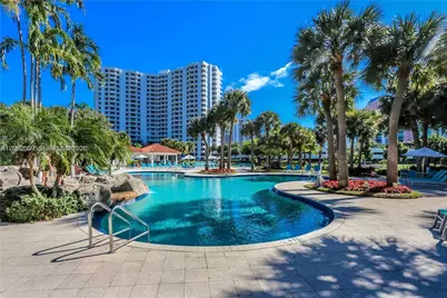 3300 NE 191st St #LP08, Aventura, FL 33180 - Photo 15