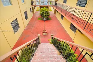47 NW 47th Ave, Miami, FL 33126 - Photo 13