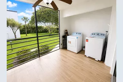 9233 SW 8th St #207, Boca Raton, FL 33428 - Photo 5