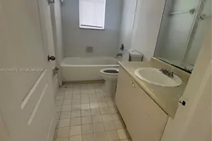 1666 SE 27th Ct, Homestead, FL 33035 - Photo 3