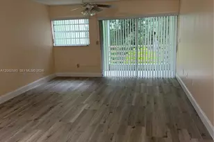 11091 NW 7th St, Doral, FL 33172 - Photo 3