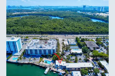 2807 NE 164th St #2, North Miami Beach, FL 33160 - Photo 3