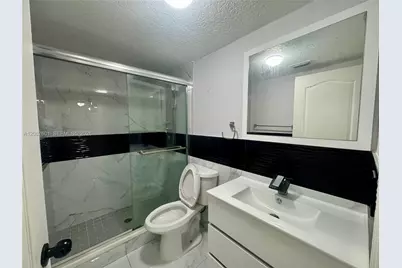 8380 NW 103rd St #105G, Hialeah Gardens, FL 33016 - Photo 11