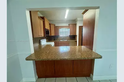 8380 NW 103rd St #105G, Hialeah Gardens, FL 33016 - Photo 13