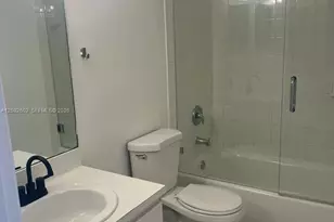 4720 NW 114th Ave, Doral, FL 33178 - Photo 17