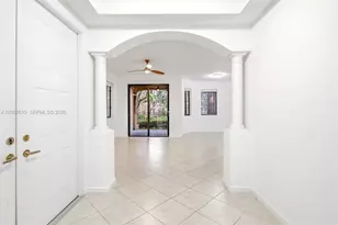 2890 Kinsington Cir, Weston, FL 33332 - Photo 7