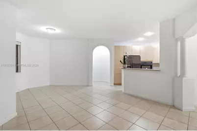 2890 Kinsington Cir #22-1, Weston, FL 33332 - Photo 9