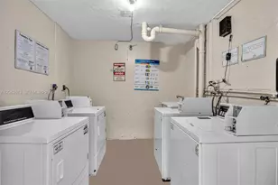 1540 NE 191st St, Miami, FL 33179 - Photo 29