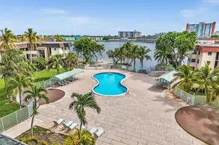1540 NE 191st St, Miami, FL 33179 - Photo 35