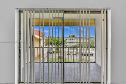 1540 NE 191st St #320, Miami, FL 33179 - Photo 21