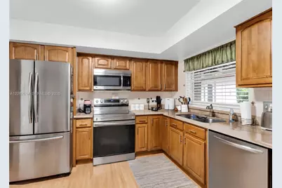 11804 SW 54th St, Cooper City, FL 33330 - Photo 13