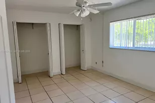 7910 Taft St, Pembroke Pines, FL 33024 - Photo 19