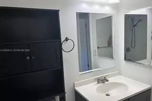 7910 Taft St, Pembroke Pines, FL 33024 - Photo 15
