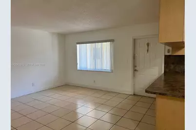 7910 Taft St #201, Pembroke Pines, FL 33024 - Photo 3