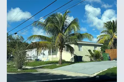 725 SW 8th Ave #A, Hallandale Beach, FL 33009 - Photo 5