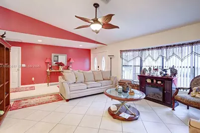 412 SW Sansom Ln, Port Saint Lucie, FL 34953 - Photo 9