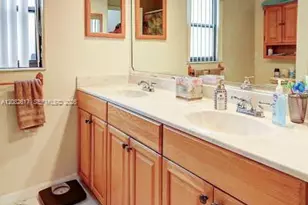 412 SW Sansom Ln, Port Saint Lucie, FL 34953 - Photo 33