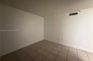 16118 NE 21st Ave, North Miami Beach, FL 33162 - Photo 3