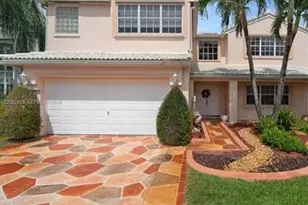 10151 SW 9th Ln, Pembroke Pines, FL 33025 - Photo 1