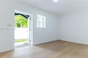 709 SW 4th Ct, Fort Lauderdale, FL 33315 - Photo 5
