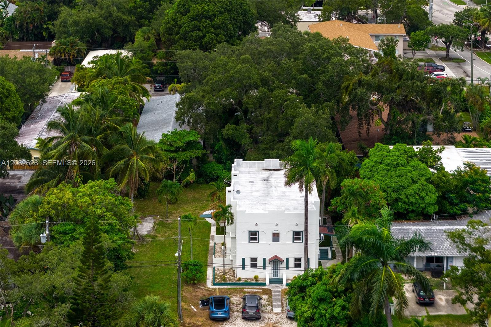 709 SW 4th Ct #3 - 709 SW 4th Ct #3, Fort Lauderdale, FL 33315 Luxury Property | Jose Angel Pina