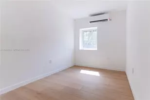 709 SW 4th Ct, Fort Lauderdale, FL 33315 - Photo 13