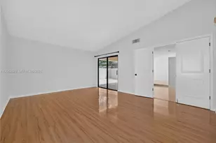 10583 SW 77th Terrace, Miami, FL 33173 - Photo 11
