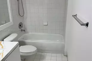 5091 NW 7th St, Miami, FL 33126 - Photo 7