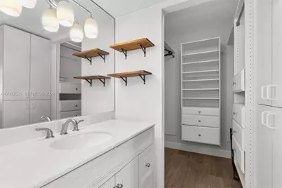 16558 NE 26th Ave #2G, North Miami Beach, FL 33160 - Photo 17