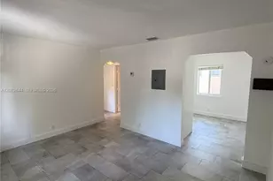 500 NW 35th St, Miami, FL 33127 - Photo 5